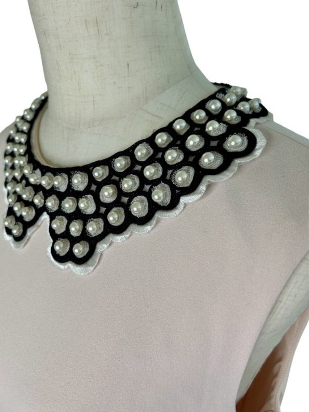 Elegant Betsy Johnson Sleeveless Pink Dress with Beaded Collar —New - Picture 6 of 8